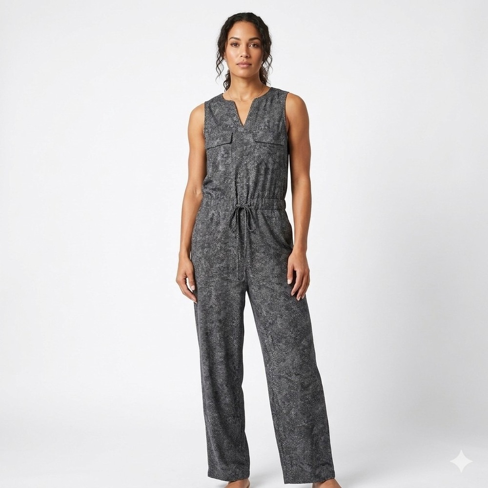 Athleta Topanga Printed Jumpsuit Womens Medium Viper Black Sleeveless V-Neck